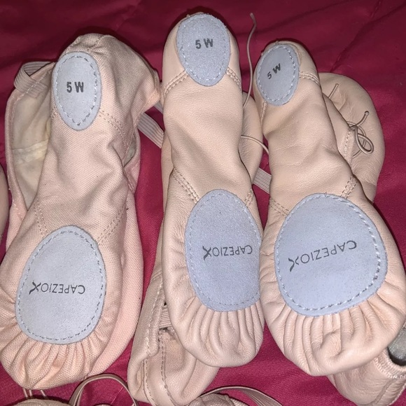 CAPEZIO JULIET SPLIT SOLE SHOE BALLET 5m 5w 11w Leather Canvas Pink 2027 choice - Picture 5 of 9